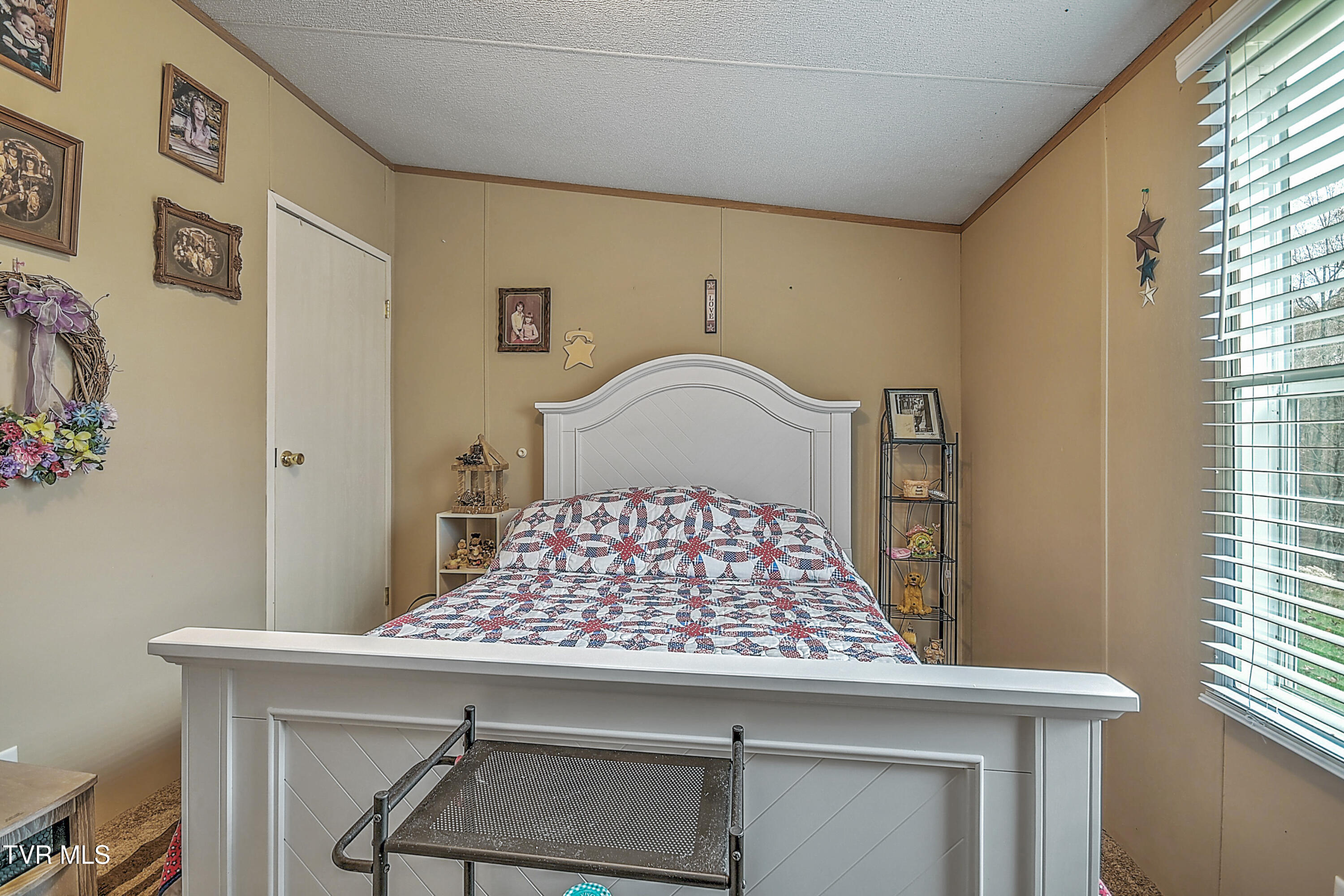 4255 Timbertree Branch Road Hiltons, VA 24258 - Photo 35 of 44 4255 Timbertree DA-26