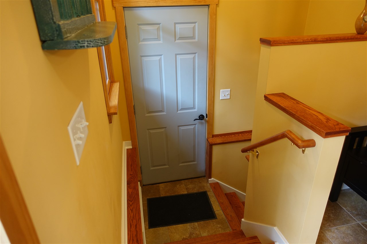 246 Highview Road Traverse City, MI 49696 - Photo 40 of 44 1870016-39.JPG