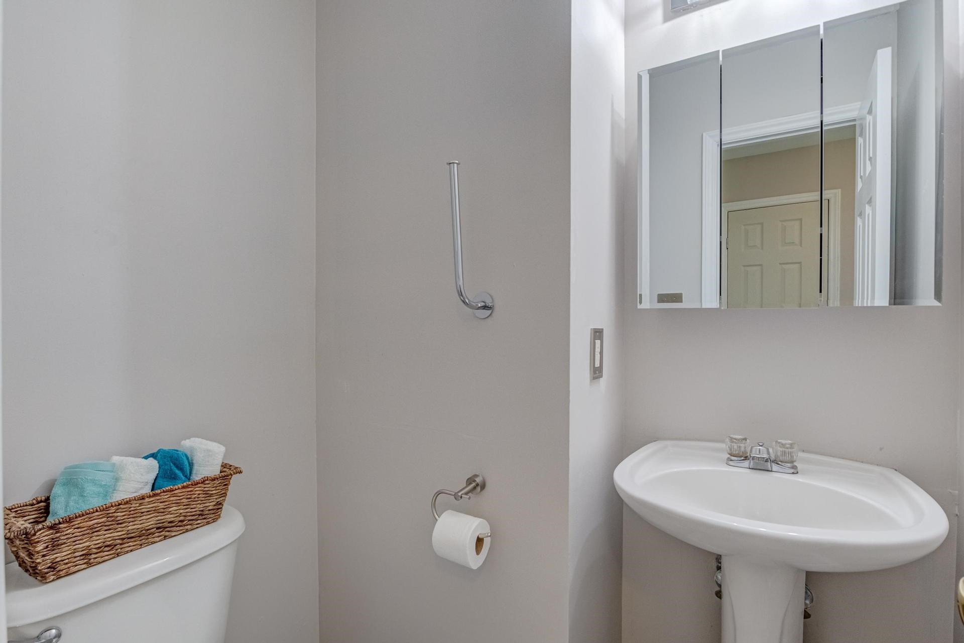 4425 Jordan Oaks Way Raleigh, NC 27604 - Photo 8 of 24 Photo 8