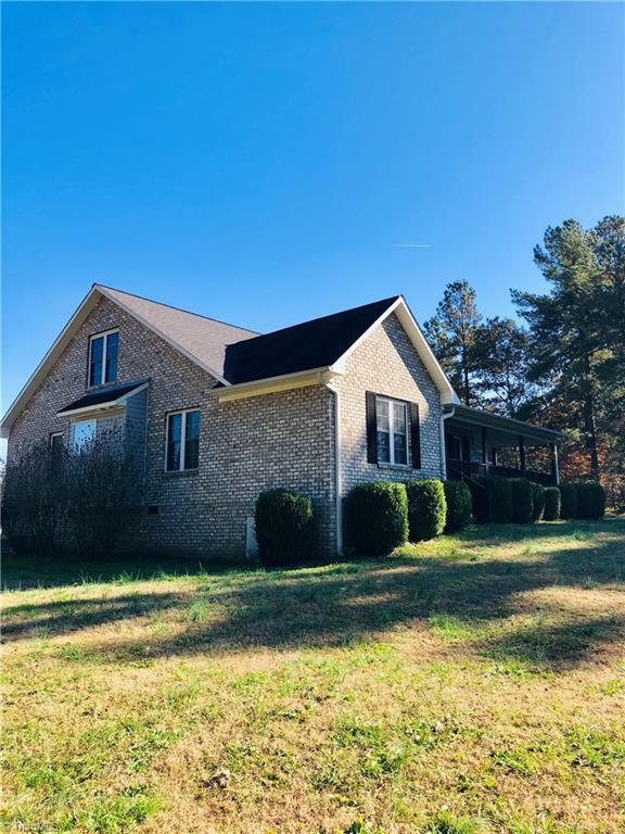 1211 Swicegood Road Linwood, NC 27299 - Photo 4 of 19 Gallery Image 4