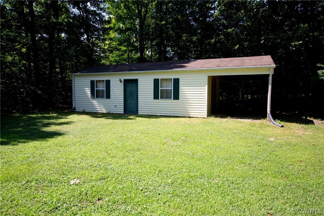1343 Old Ridge Road Farmville, VA 23901 - Photo 3 of 31 a house view with a garden space