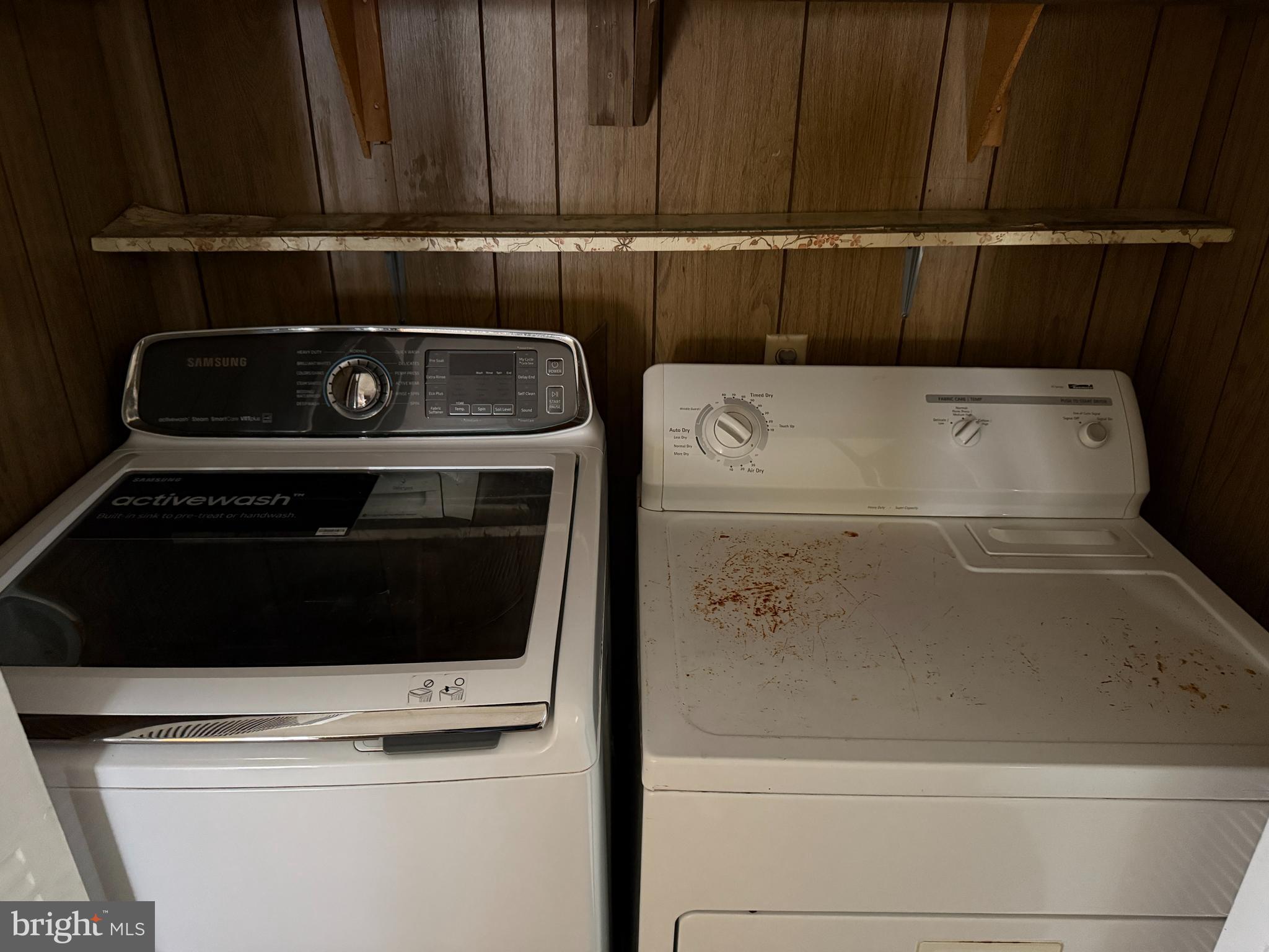 187 Rita Place Williamstown, NJ 08094 - Photo 15 of 20 a close view of washer and dryer