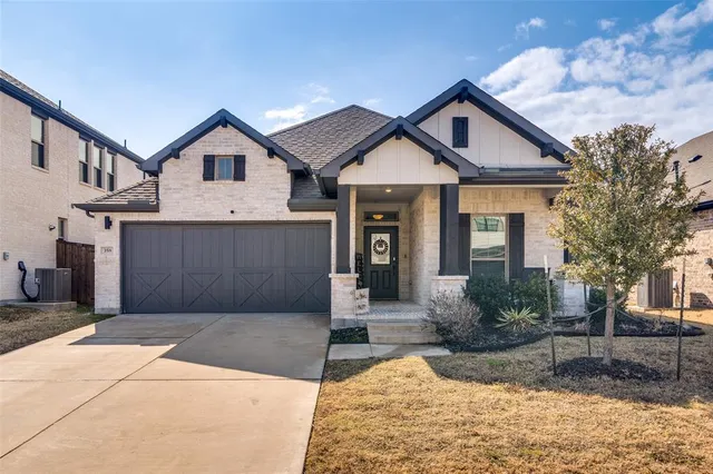 $339,000 | 358 Chase Creek Drive, Lavon, TX 75166