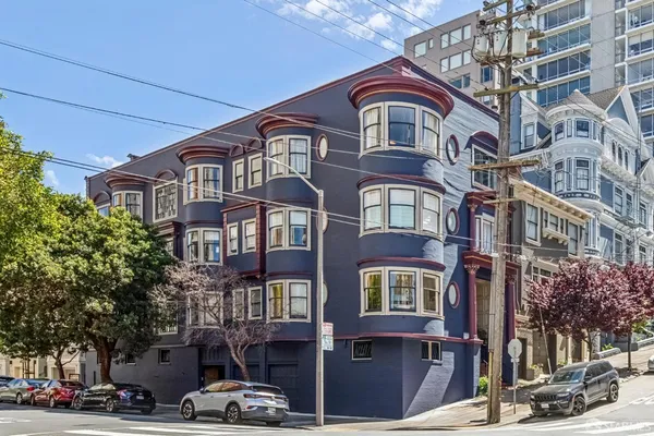 $2,995,000 | 2628 Laguna Street, San Francisco, CA 94123