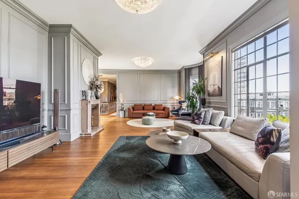 $2,995,000 | 2628 Laguna Street, San Francisco, CA 94123