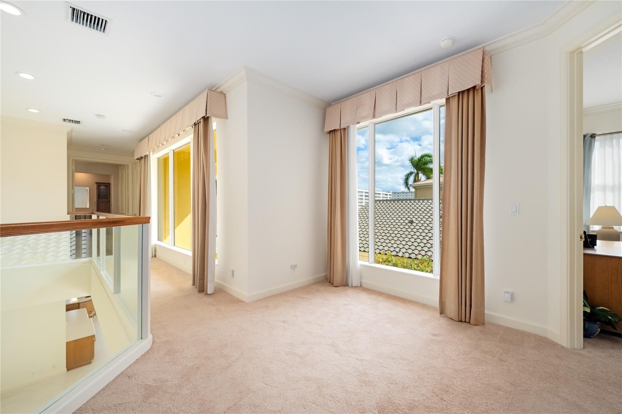 3585 Admirals Way Delray Beach, FL 33483 - Photo 30 of 76 Upstairs landing area