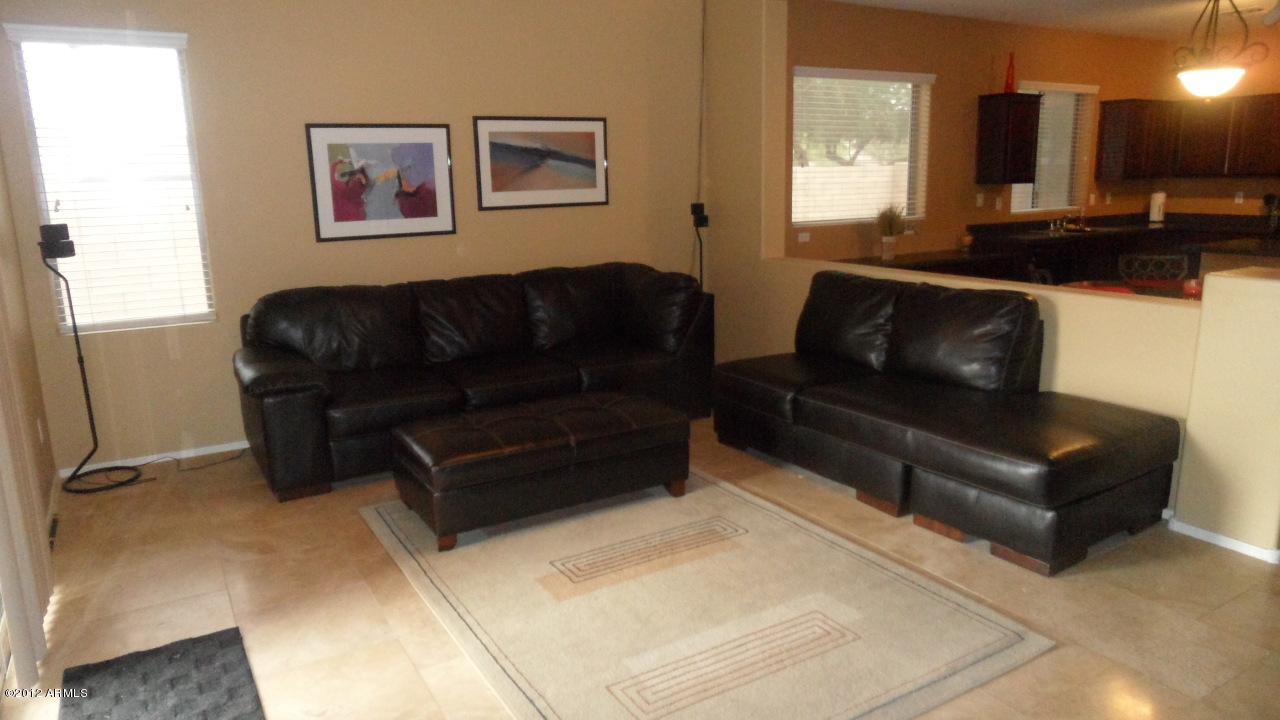 45298 Portabello Road Maricopa, AZ 85139 - Photo 13 of 30 Family Rm 2