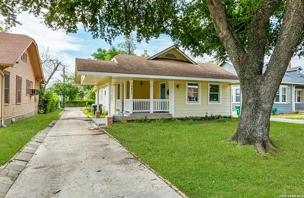 $1,925 | 1932 West Huisache Avenue, San Antonio, TX 78201