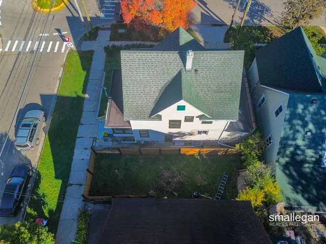 $338,000 | 700 Union Avenue Southeast, Grand Rapids, MI 49503