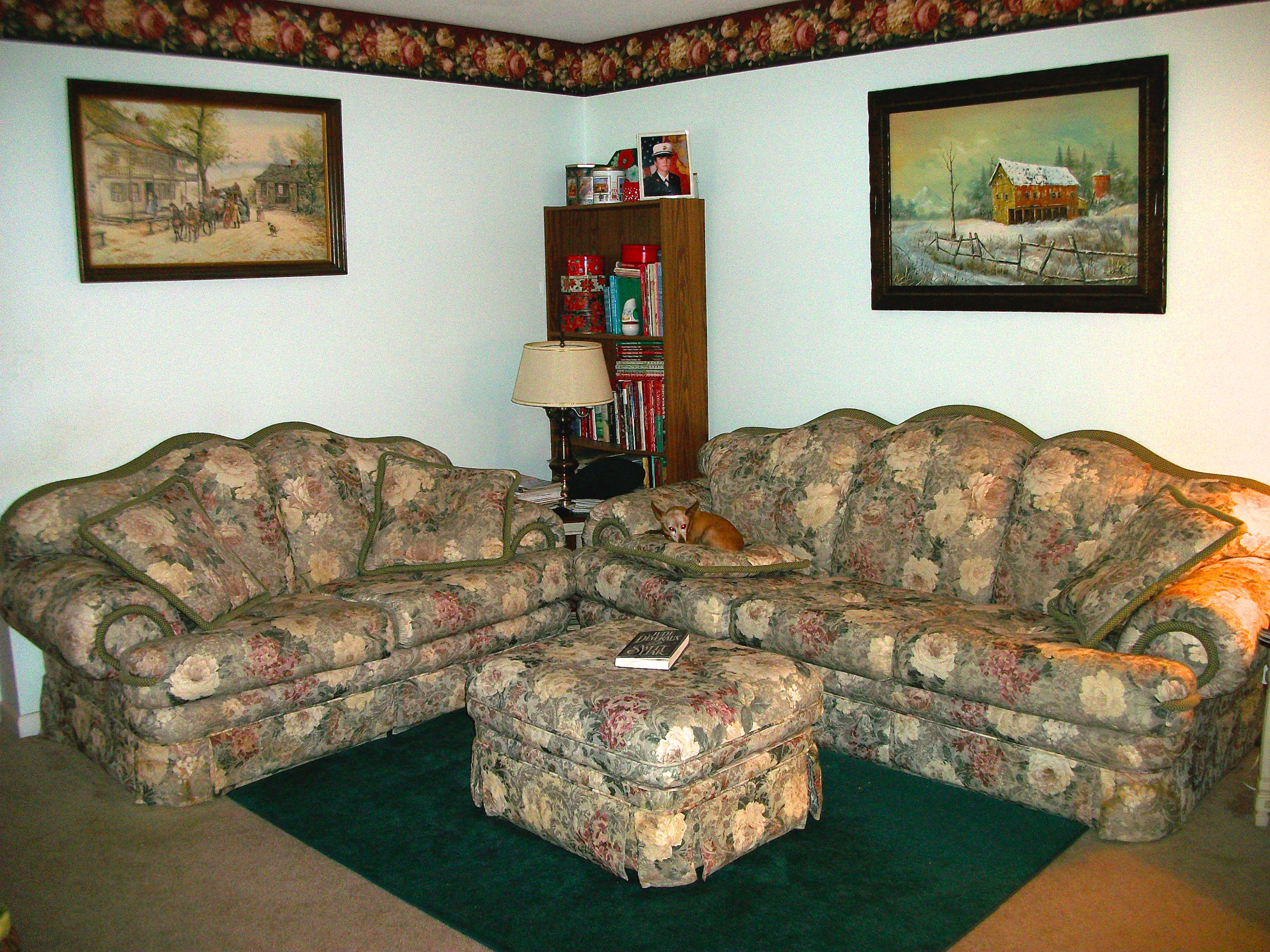 7805 Castlecomb Road Powell, TN 37849 - Photo 6 of 19 Living Room