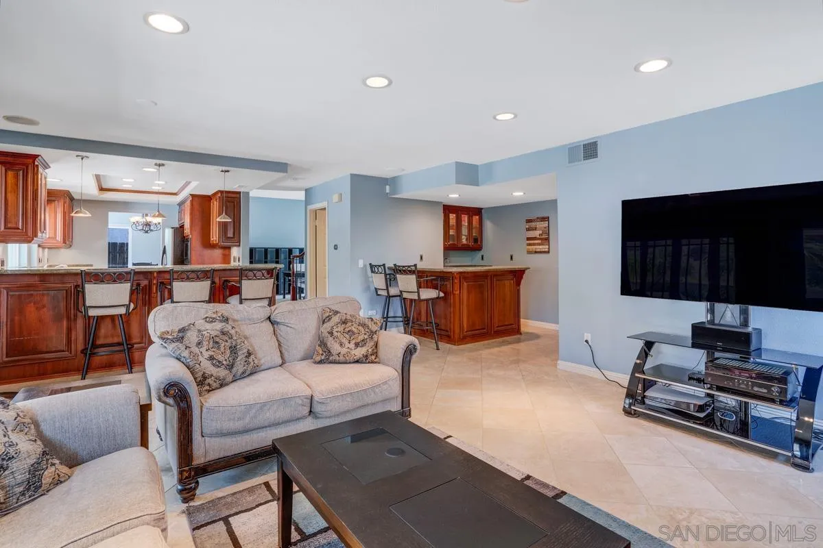 3559 Quail View Street Spring Valley, CA 91977 - Photo 25 of 60 Gallery Image 25
