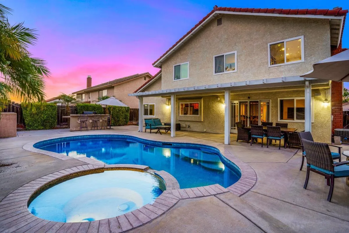 3559 Quail View Street Spring Valley, CA 91977 - Photo 3 of 60 Gallery Image 3