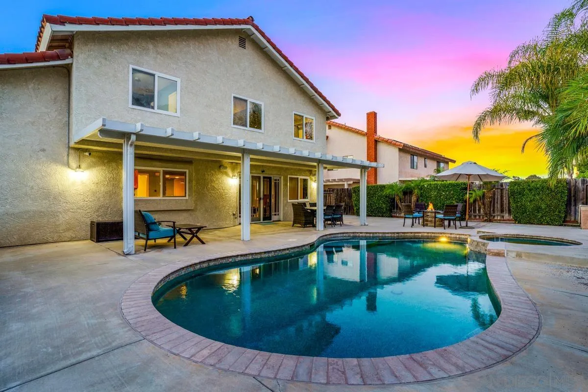 3559 Quail View Street Spring Valley, CA 91977 - Photo 4 of 60 Gallery Image 4