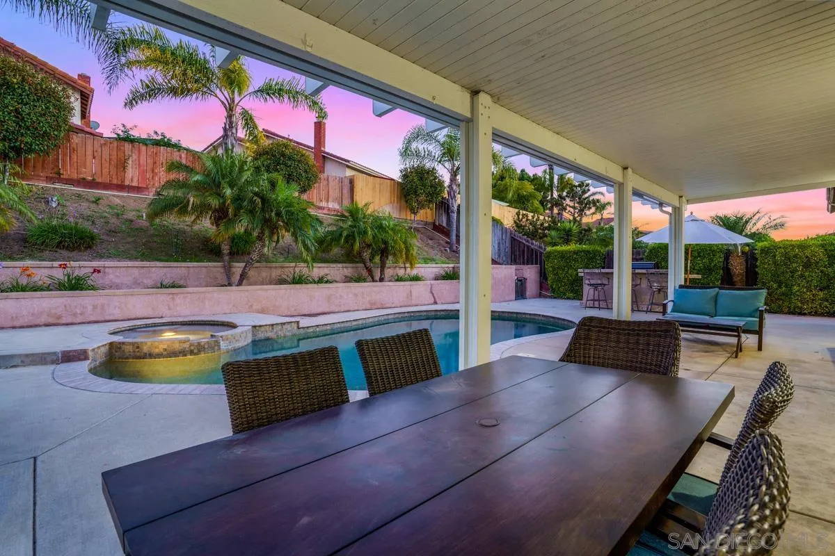 3559 Quail View Street Spring Valley, CA 91977 - Photo 6 of 60 Gallery Image 6