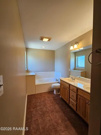 $1,800 | 746 South Belle Circle, Breaux Bridge, LA 70517