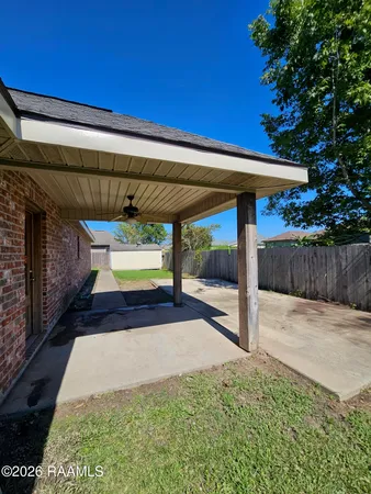 $1,800 | 746 South Belle Circle, Breaux Bridge, LA 70517