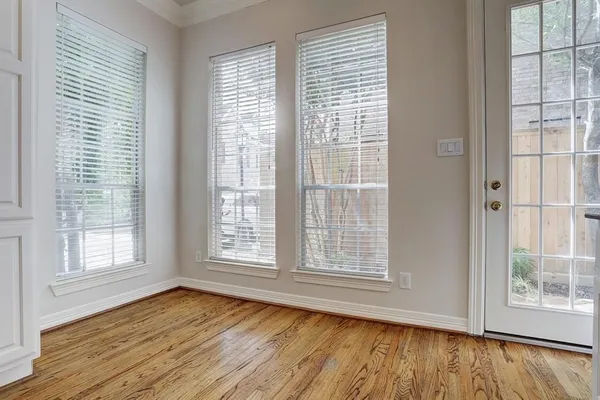 $2,600 | 2822 Briarhurst Park, Houston, TX 77057