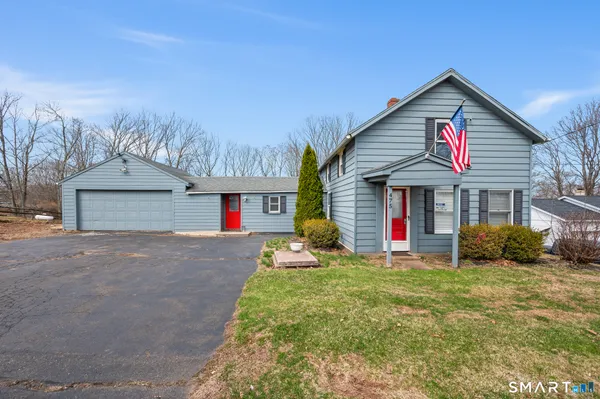 $349,900 | 475 Ballfall Road, Middletown, CT 06457