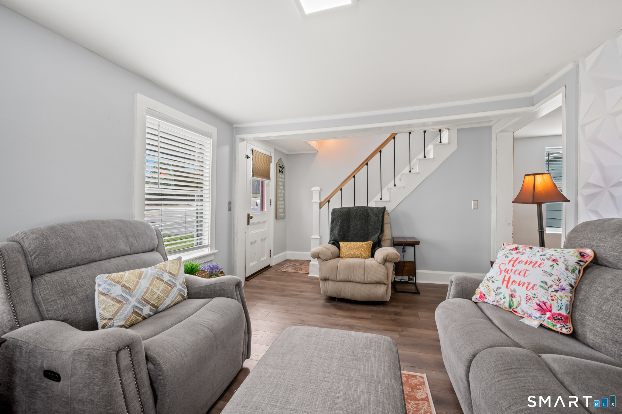 475 Ballfall Road Middletown, CT 06457 - Photo 11 of 24