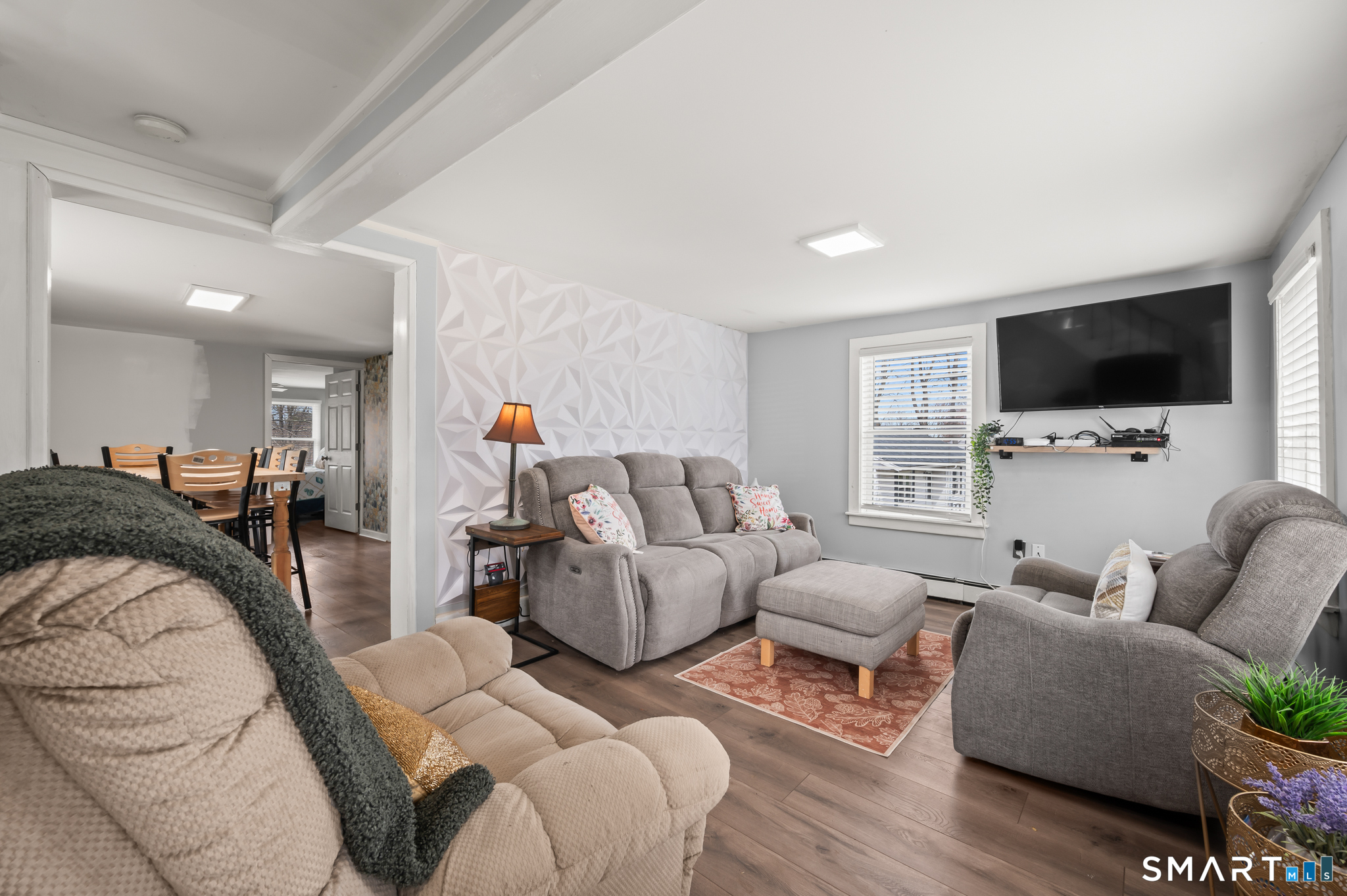 475 Ballfall Road Middletown, CT 06457 - Photo 12 of 24