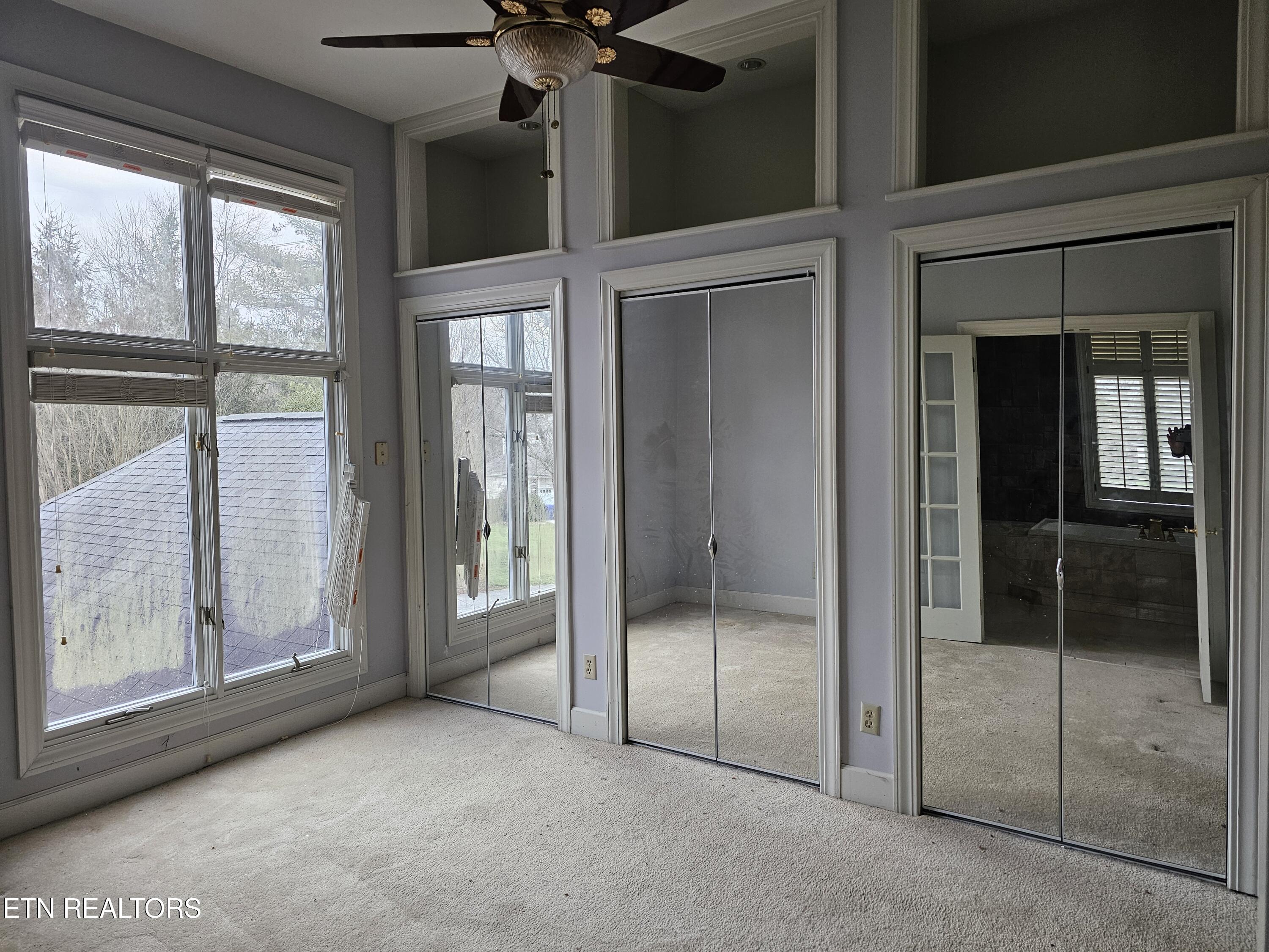 12700 Sauer Point Knoxville, TN 37934 - Photo 13 of 25 20260121_153533