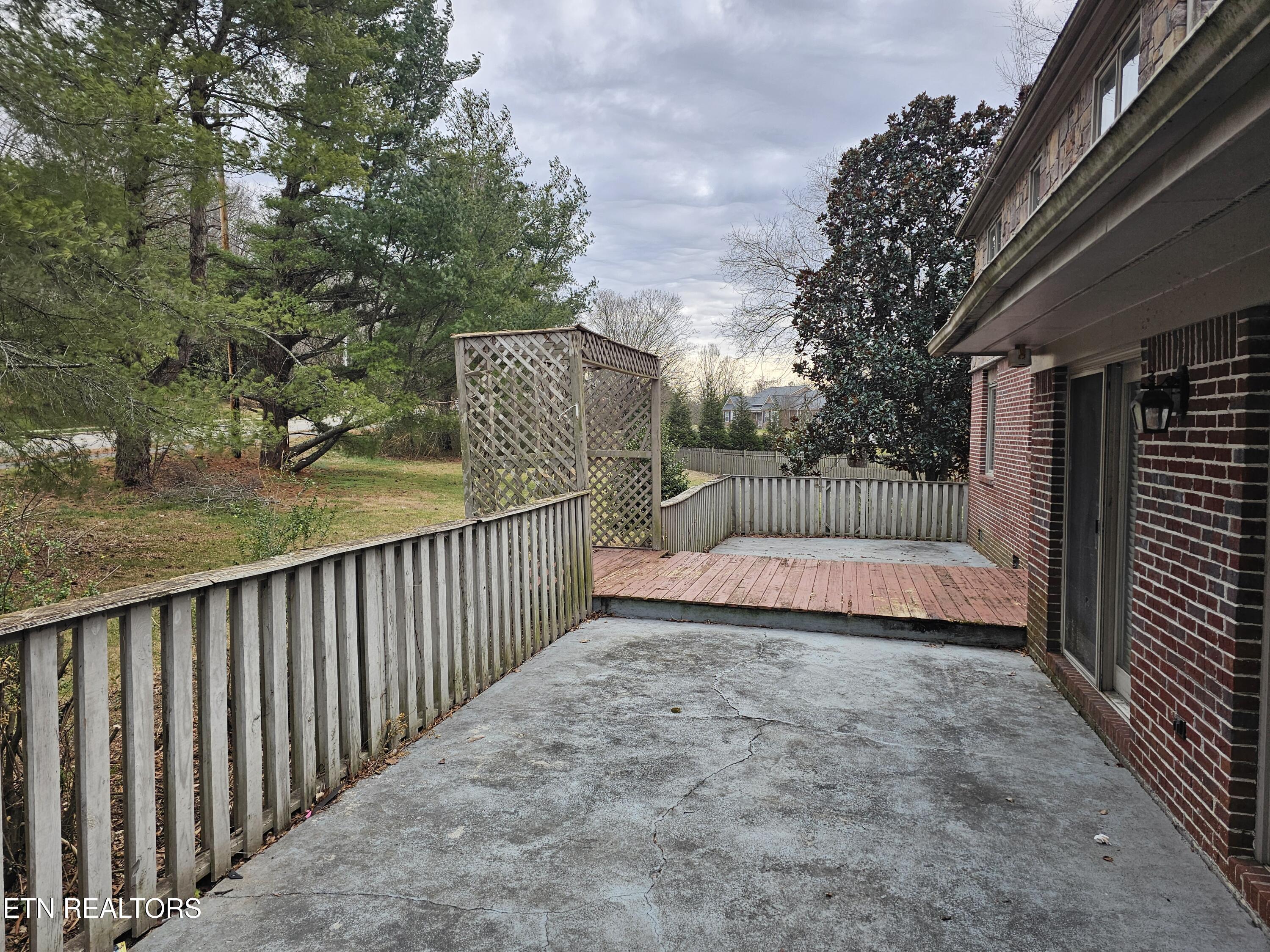 12700 Sauer Point Knoxville, TN 37934 - Photo 23 of 25 20260121_154148