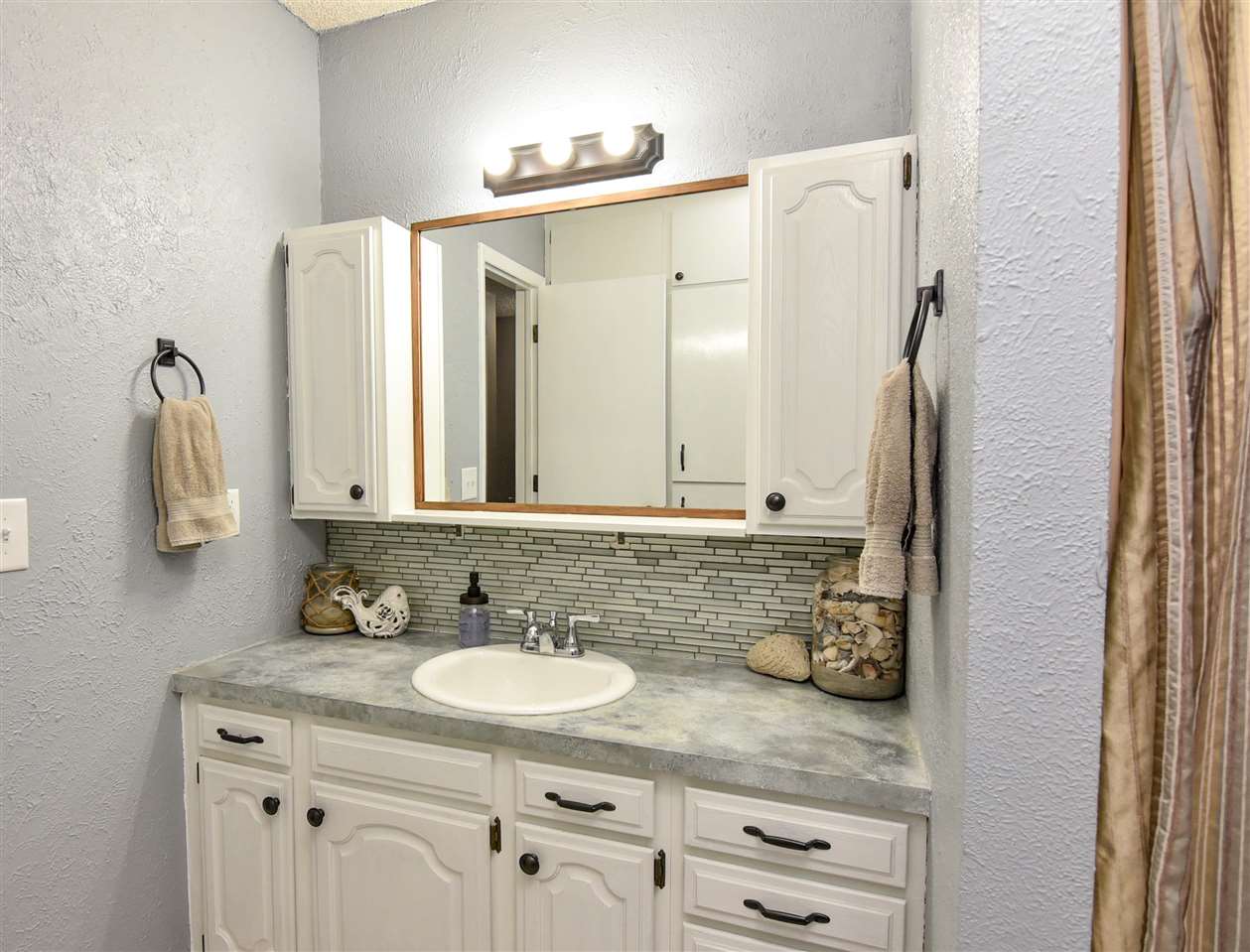 232 North Knoll Ridge Street North English, IA 52316 - Photo 19 of 26 Gallery Image 19
