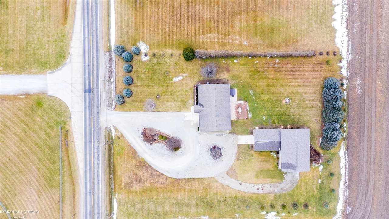 7675 Sayles Road Yale, MI 48097 - Photo 39 of 39 50002829-38.JPG