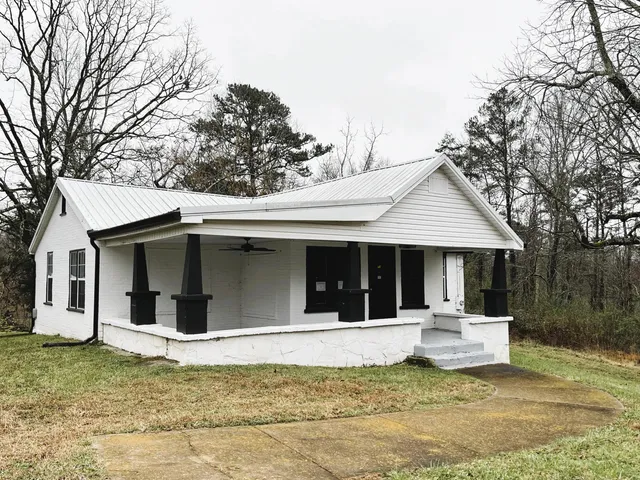 $229,000 | 48 Frank Gass Road, Trenton, GA 30752