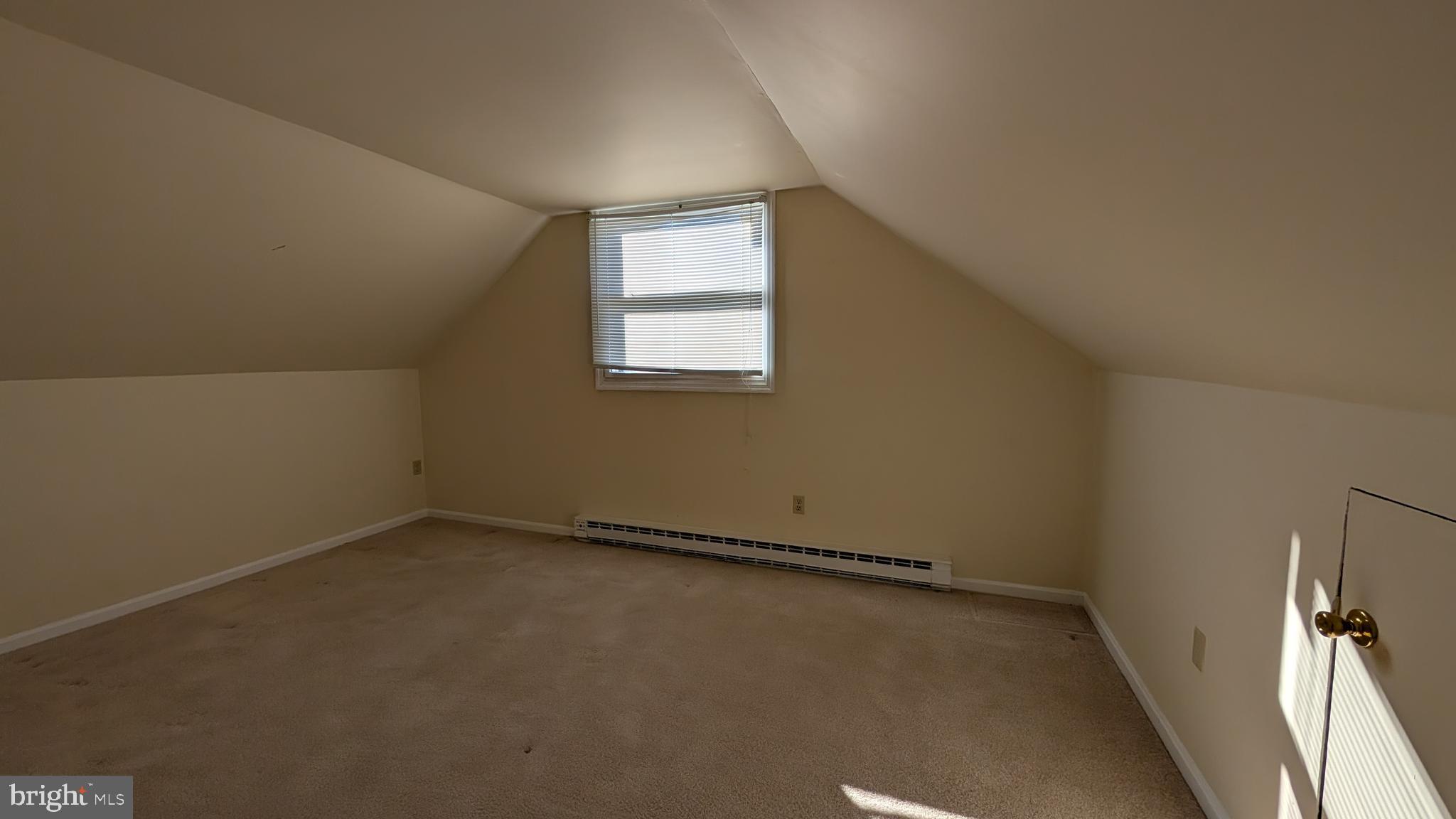 308 Spohn Road Reading, PA 19608 - Photo 19 of 25 an empty room with a empty space and window