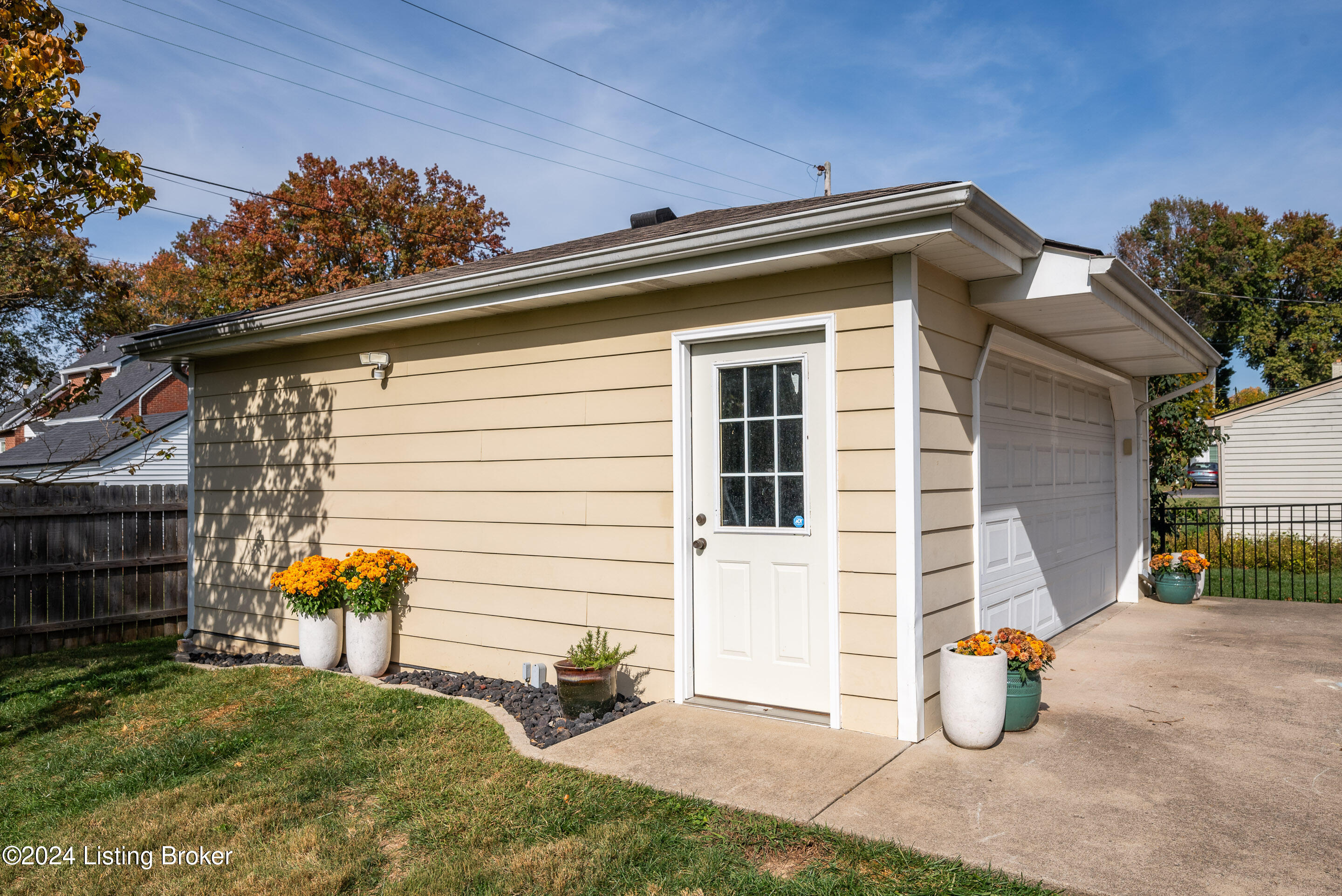 232 Sage Road Louisville, KY 40207 - Photo 36 of 38 DHI-136