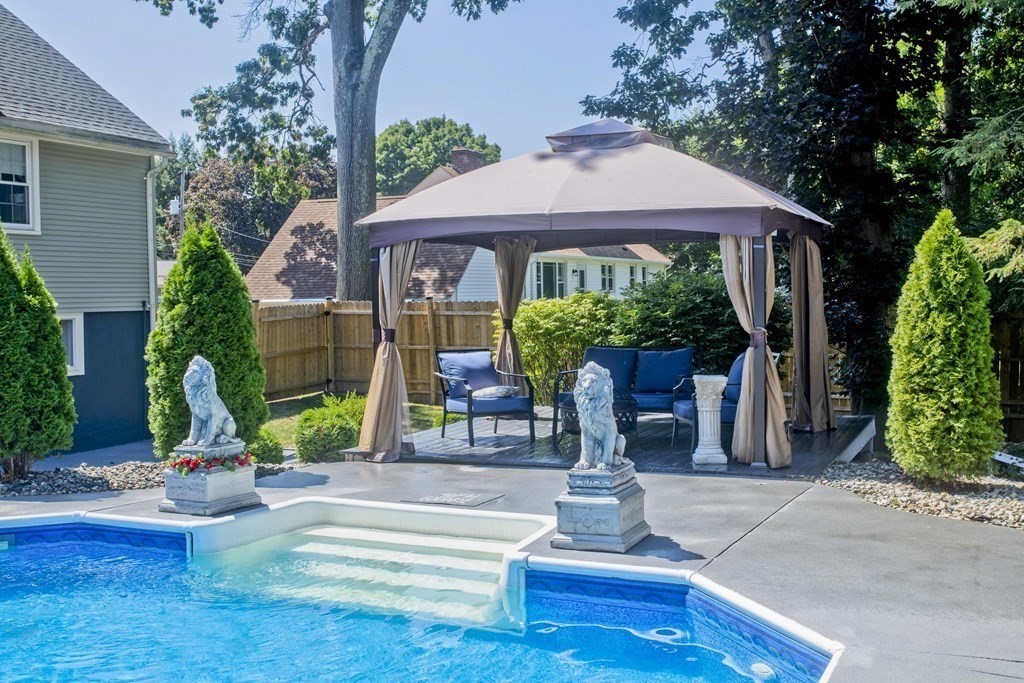 70 Harrow Road Springfield, MA 01118 - Photo 27 of 35