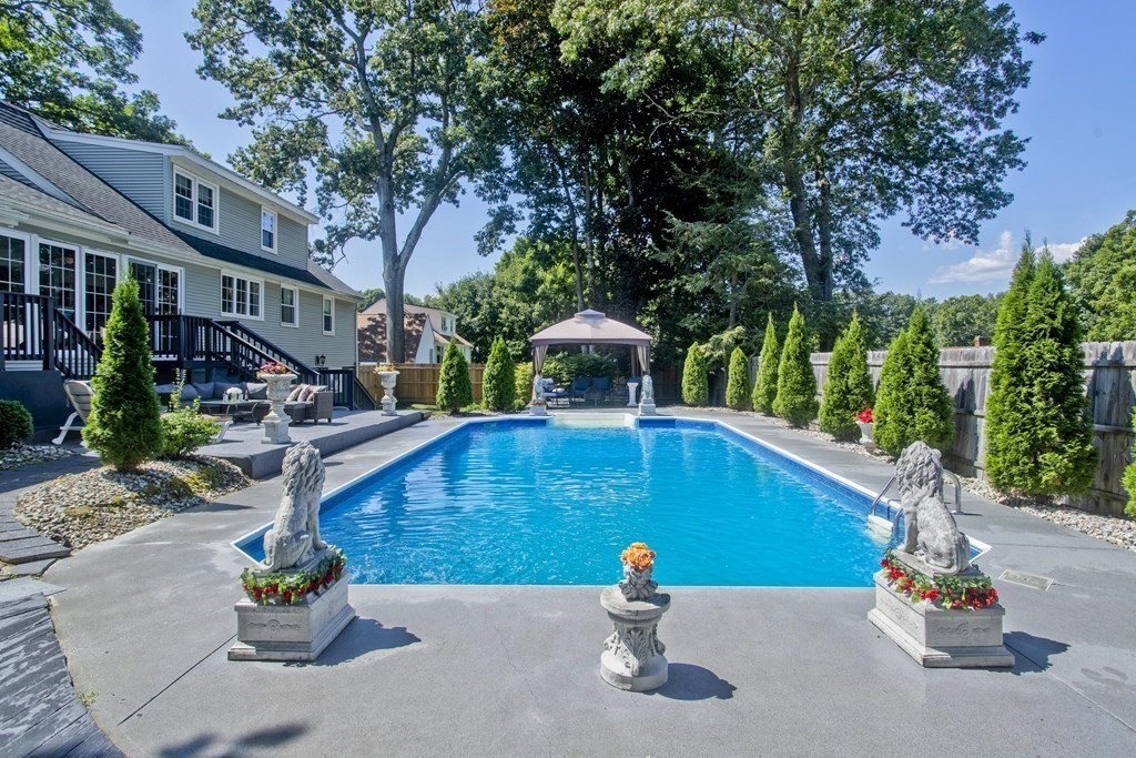 70 Harrow Road Springfield, MA 01118 - Photo 30 of 35