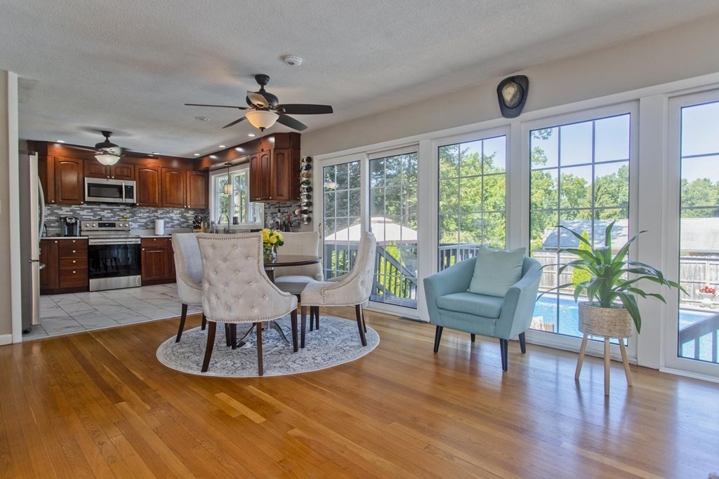 70 Harrow Road Springfield, MA 01118 - Photo 6 of 35