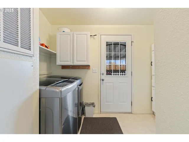 $335,000 | 281 Heavenly Court, Sutherlin, OR 97479