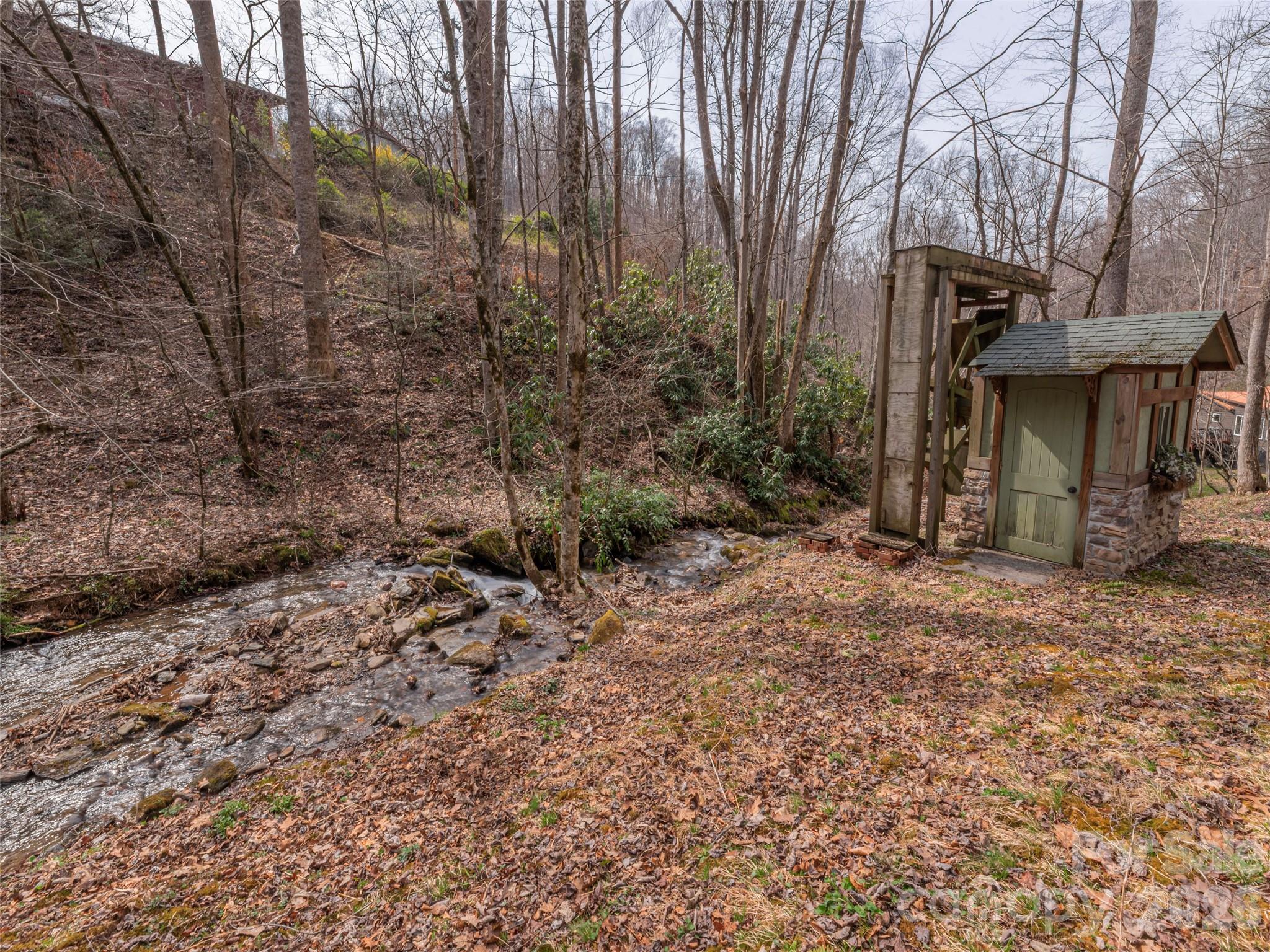 897 Dark Ridge Road Sylva, NC 28779 - Photo 30 of 39 Gallery Image 30