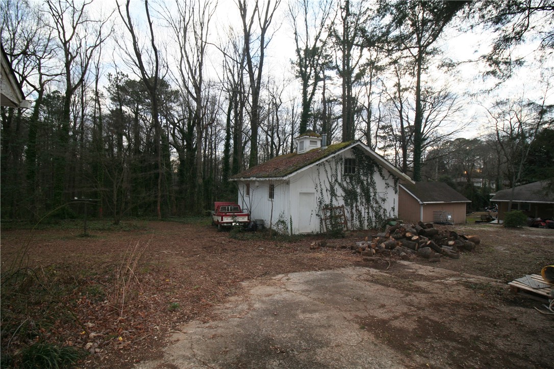 4271 Britt Road Tucker, GA 30084 - Photo 6 of 22 Gallery Image 6