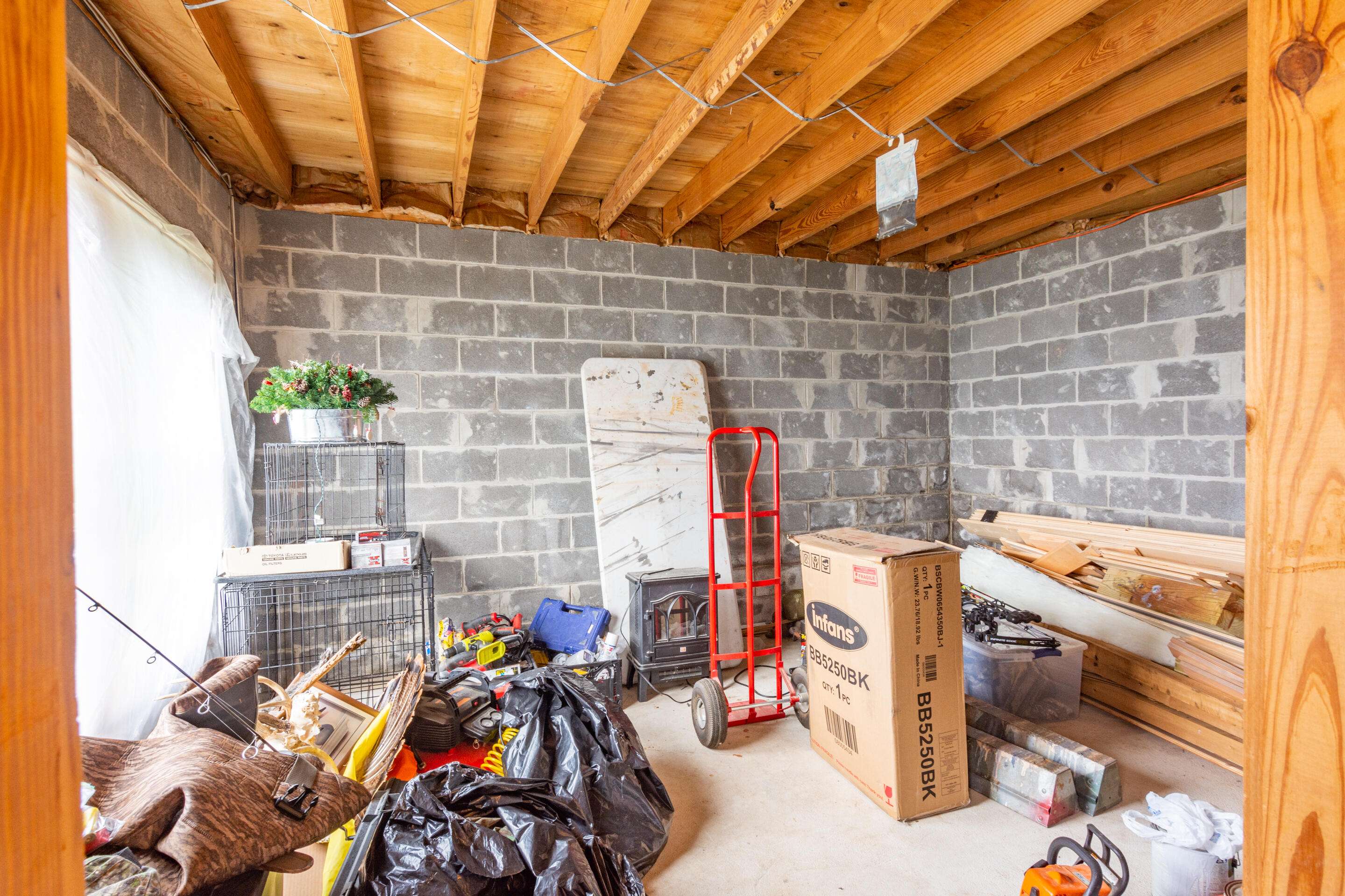 826 Herman Smith Road Pikeville, TN 37367 - Photo 32 of 57 826 Herman Smith Rd-32