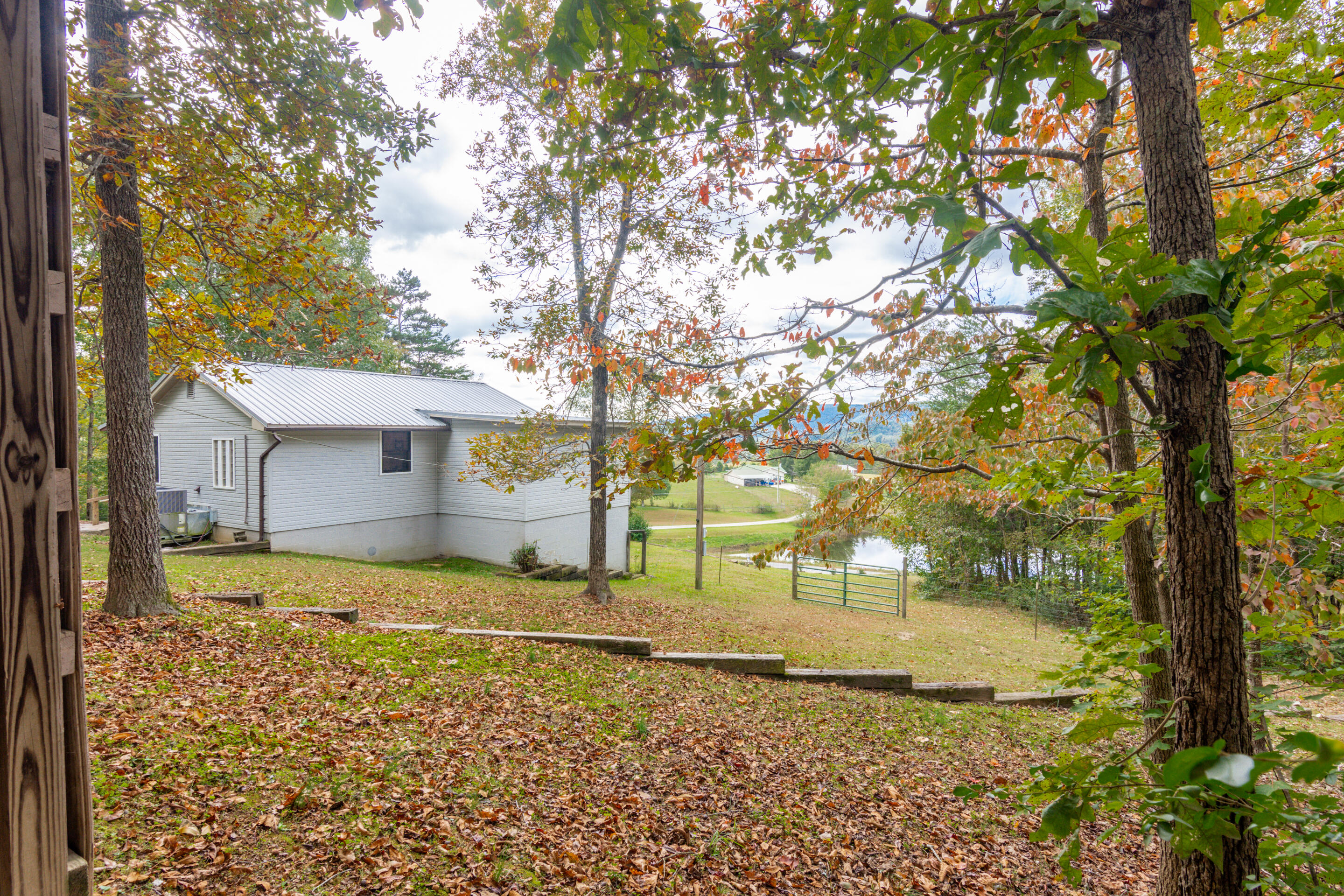 826 Herman Smith Road Pikeville, TN 37367 - Photo 38 of 57 826 Herman Smith Rd-38