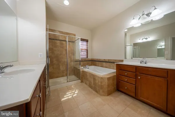 $3,000 | 22944 Woodland Park Road, California, MD 20619