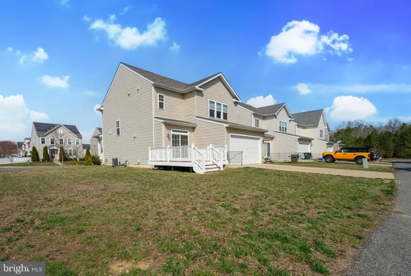 $3,000 | 22944 Woodland Park Road, California, MD 20619