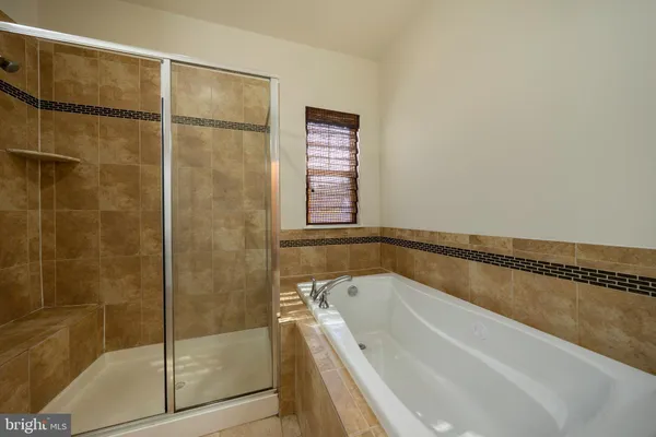 $3,000 | 22944 Woodland Park Road, California, MD 20619