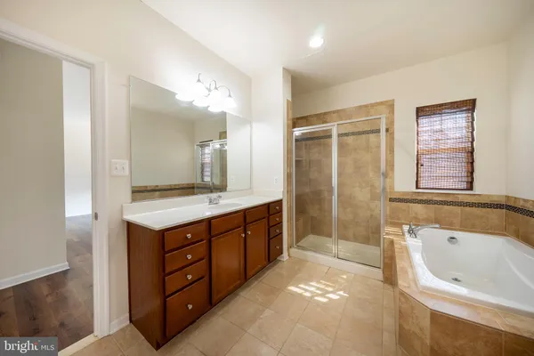 $3,000 | 22944 Woodland Park Road, California, MD 20619