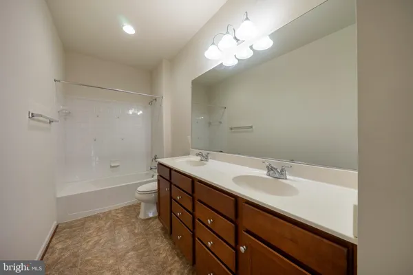 $3,000 | 22944 Woodland Park Road, California, MD 20619