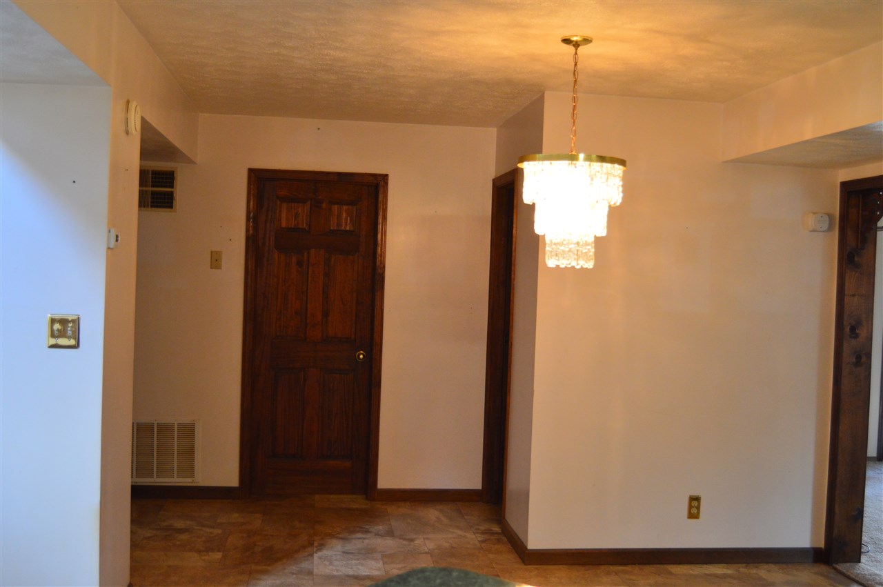3249 Pumpkin Ridge Road Cloverdale, IN 46120 - Photo 7 of 23 Gallery Image 7