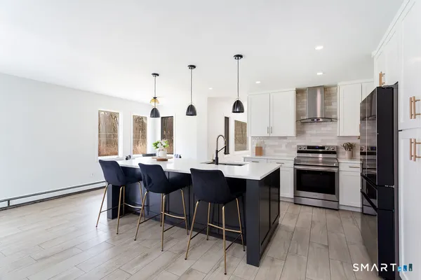 $850,000 | 6 Daniels Drive, Danbury, CT 06811