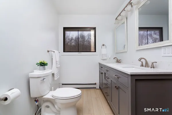 $850,000 | 6 Daniels Drive, Danbury, CT 06811