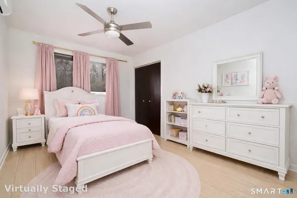 $850,000 | 6 Daniels Drive, Danbury, CT 06811