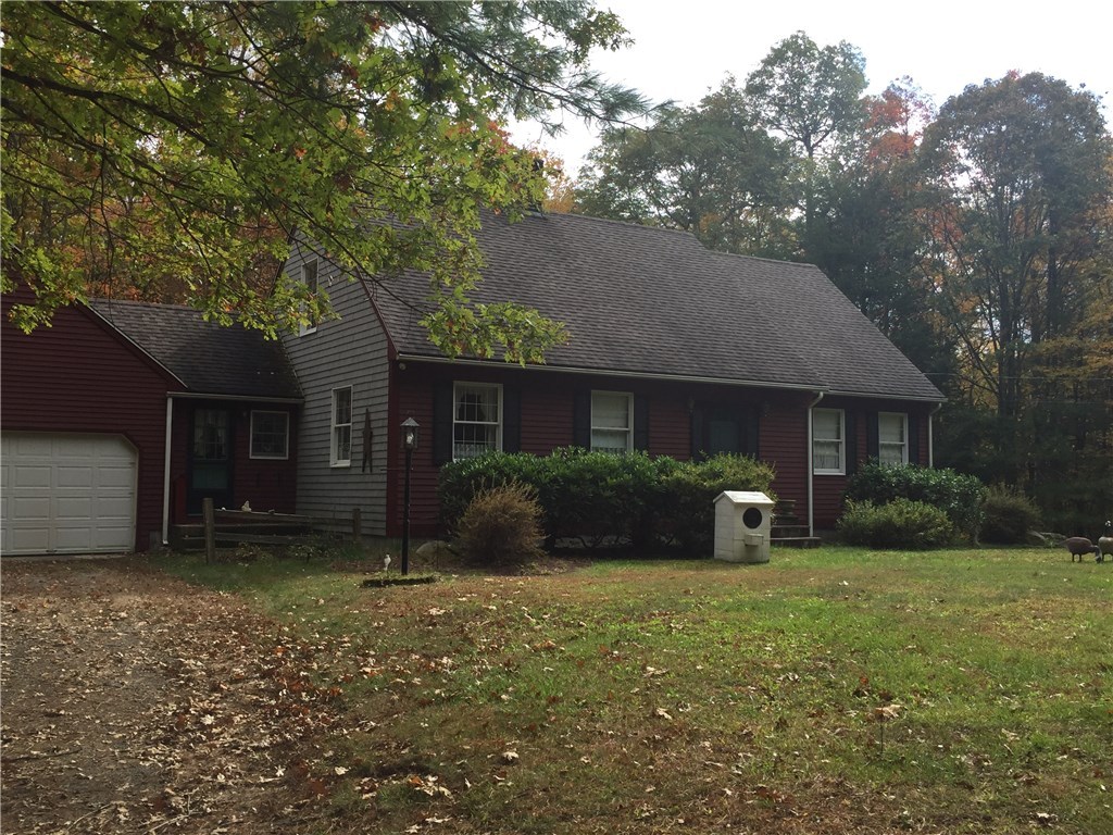 350 John Tillinghast Road Coventry, RI 02827 - Photo 9 of 34