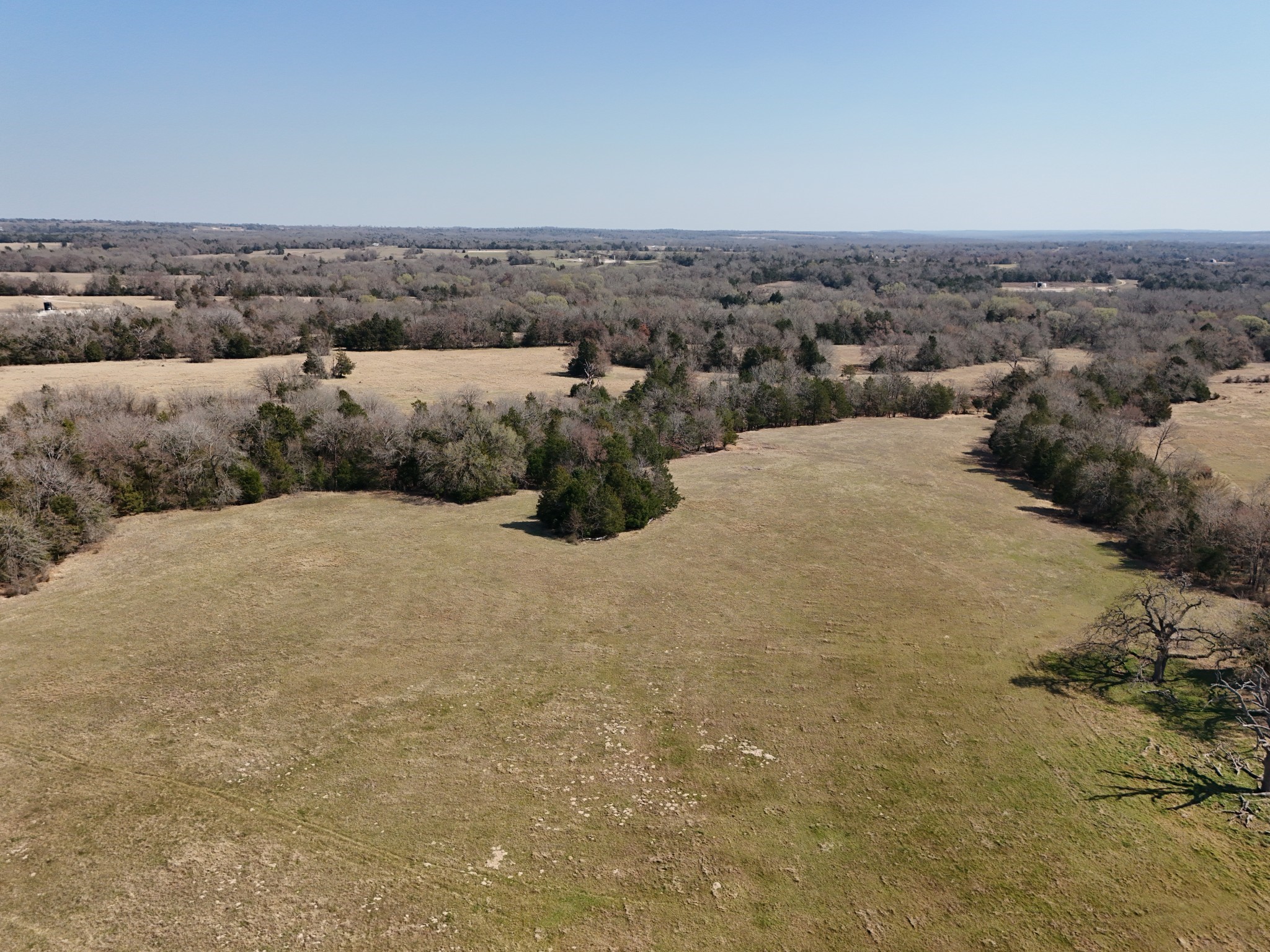 3 Fcr 510 Fairfield, TX 75840 - Photo 11 of 45 a view of a big yard of a house